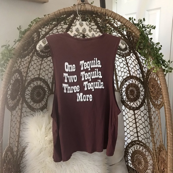 Beach Riot Tank - Picture 3 of 4